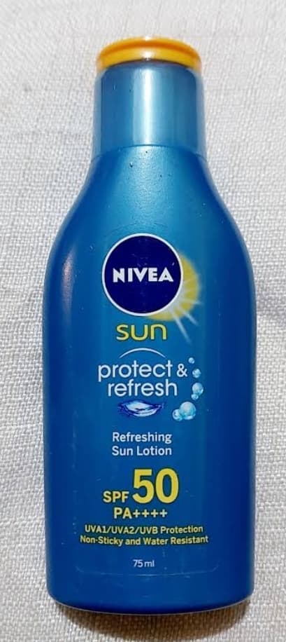 Nivea Protect & Refresh SPF50 75mL