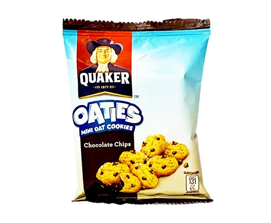 Quaker Oaties Mini Oat Cookies Chocolate Chips 28g