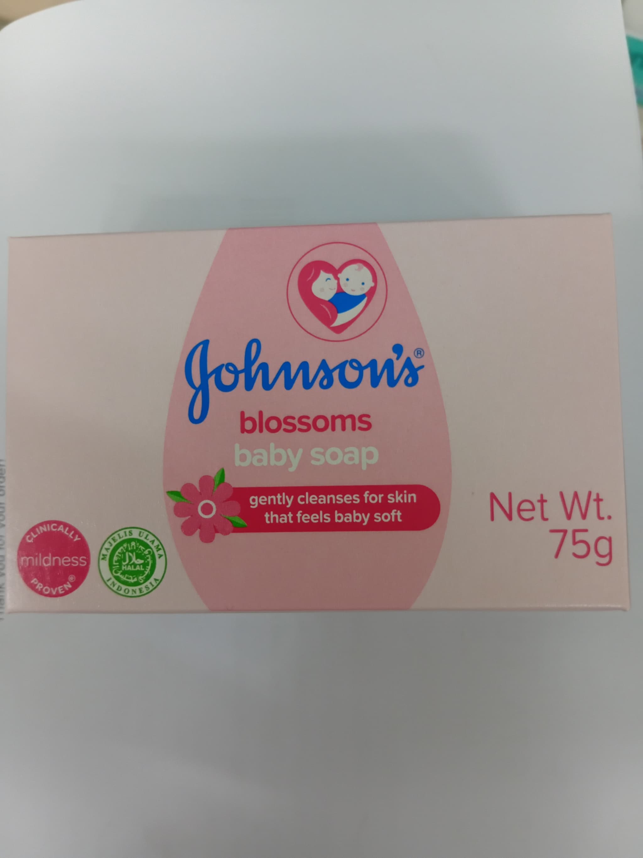 Johnson's Blossoms Baby Soap 75g