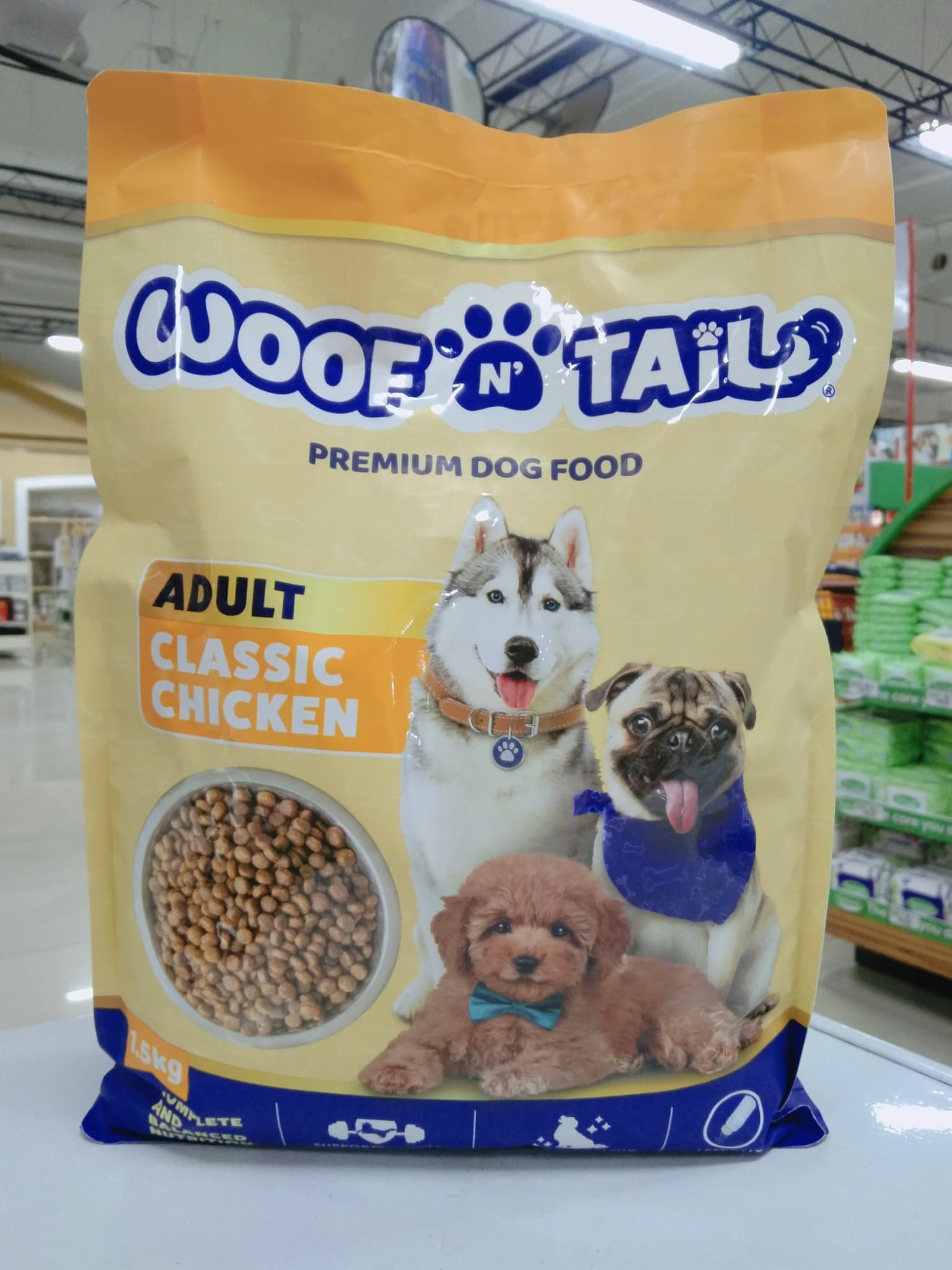 Woof N' Tail Premium Dog Food Adult Classic Chicken 1.5kg
