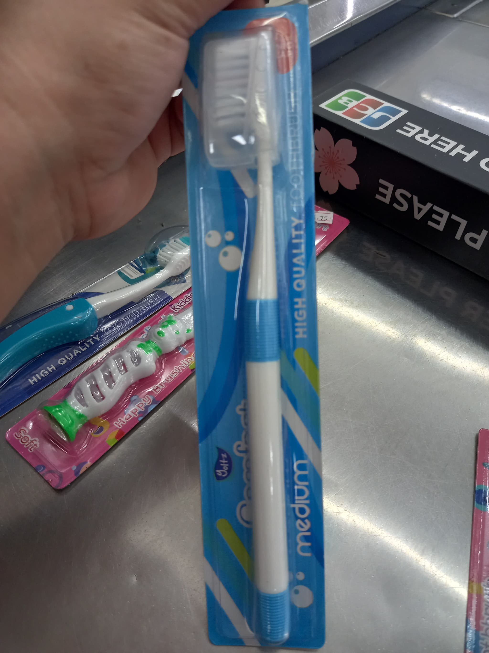 Comfort high quality toothbrush medium