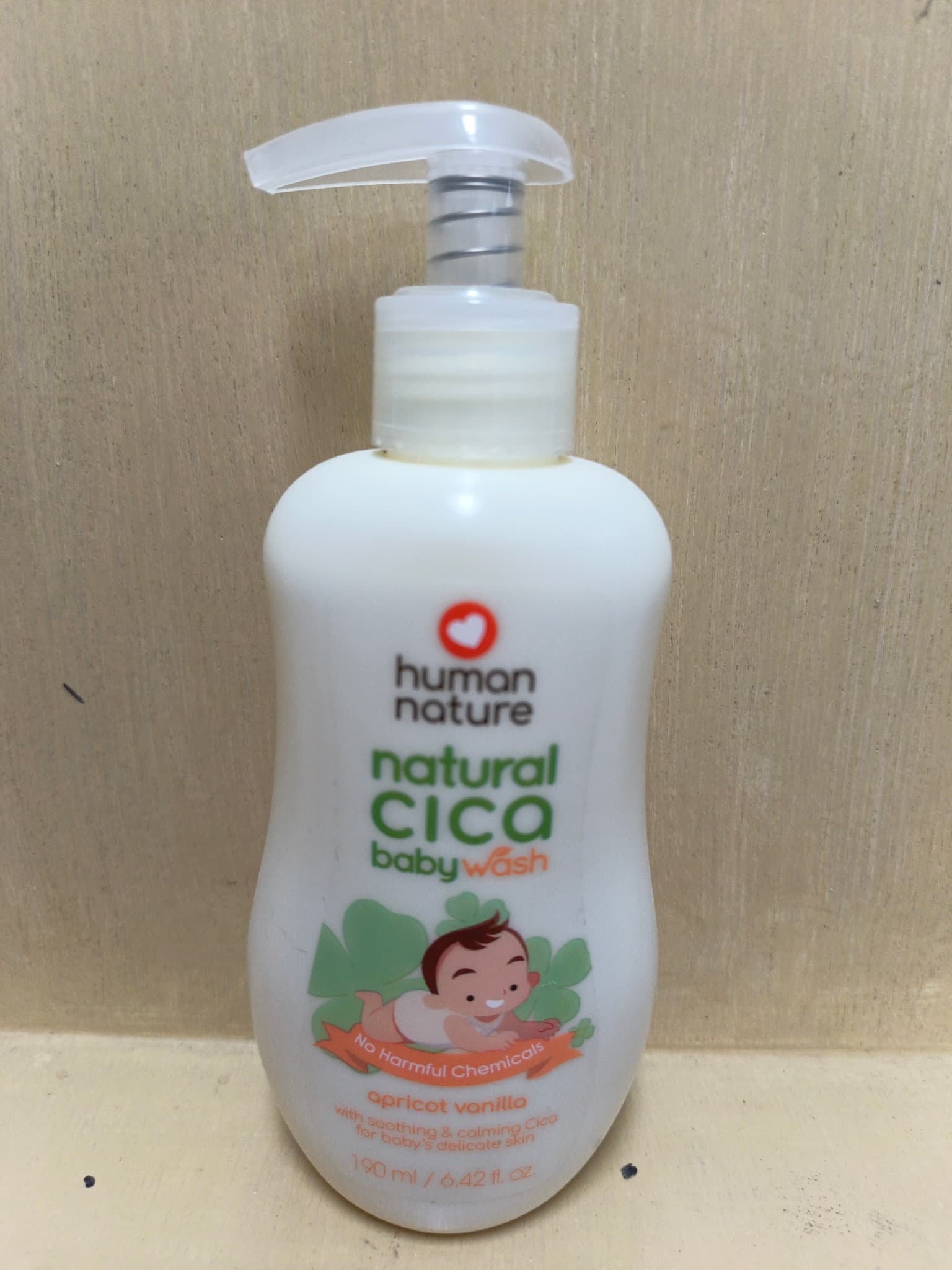 Human Nature Natural Cica Baby Wash Apricot Vanilla 190ml