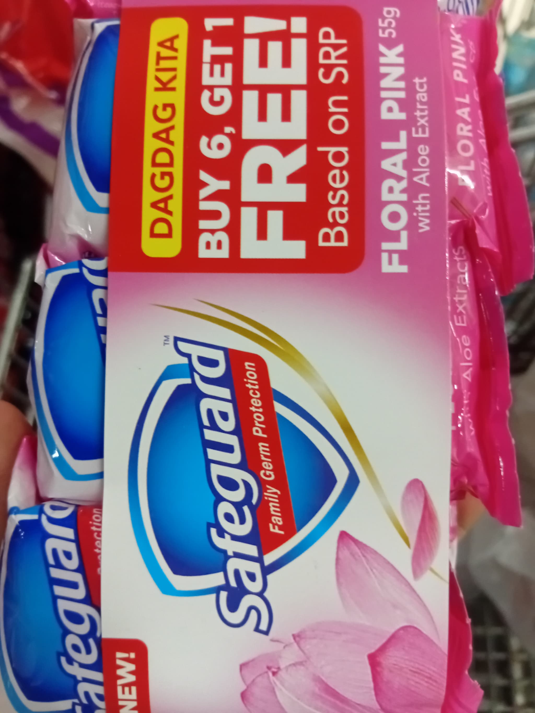 Safeguard Family Germ Protection Floral Pink (6+1 Packs x 55g)