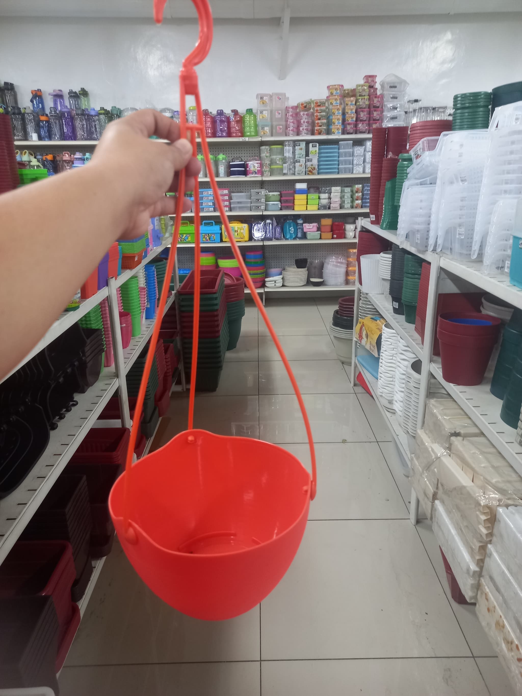 Vinler hanging pot