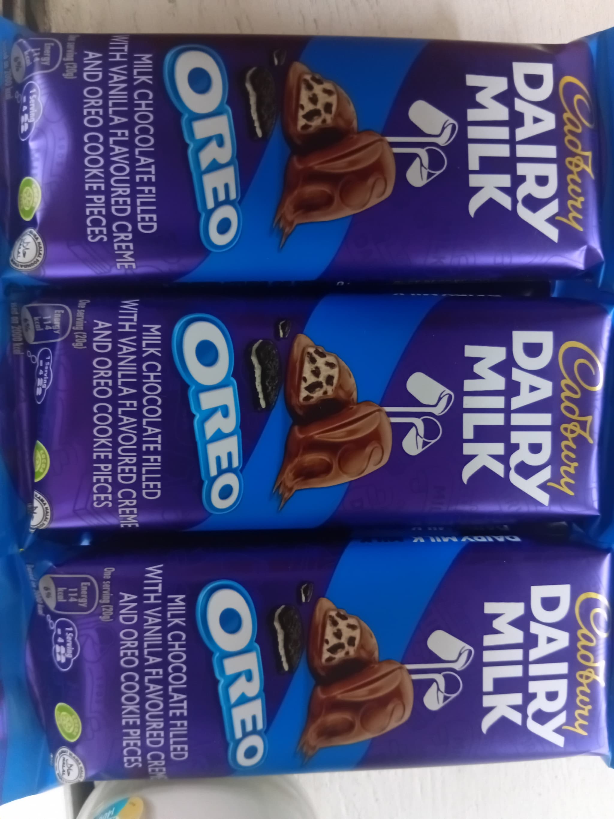 Cadbury Dairy Milk Oreo 20g