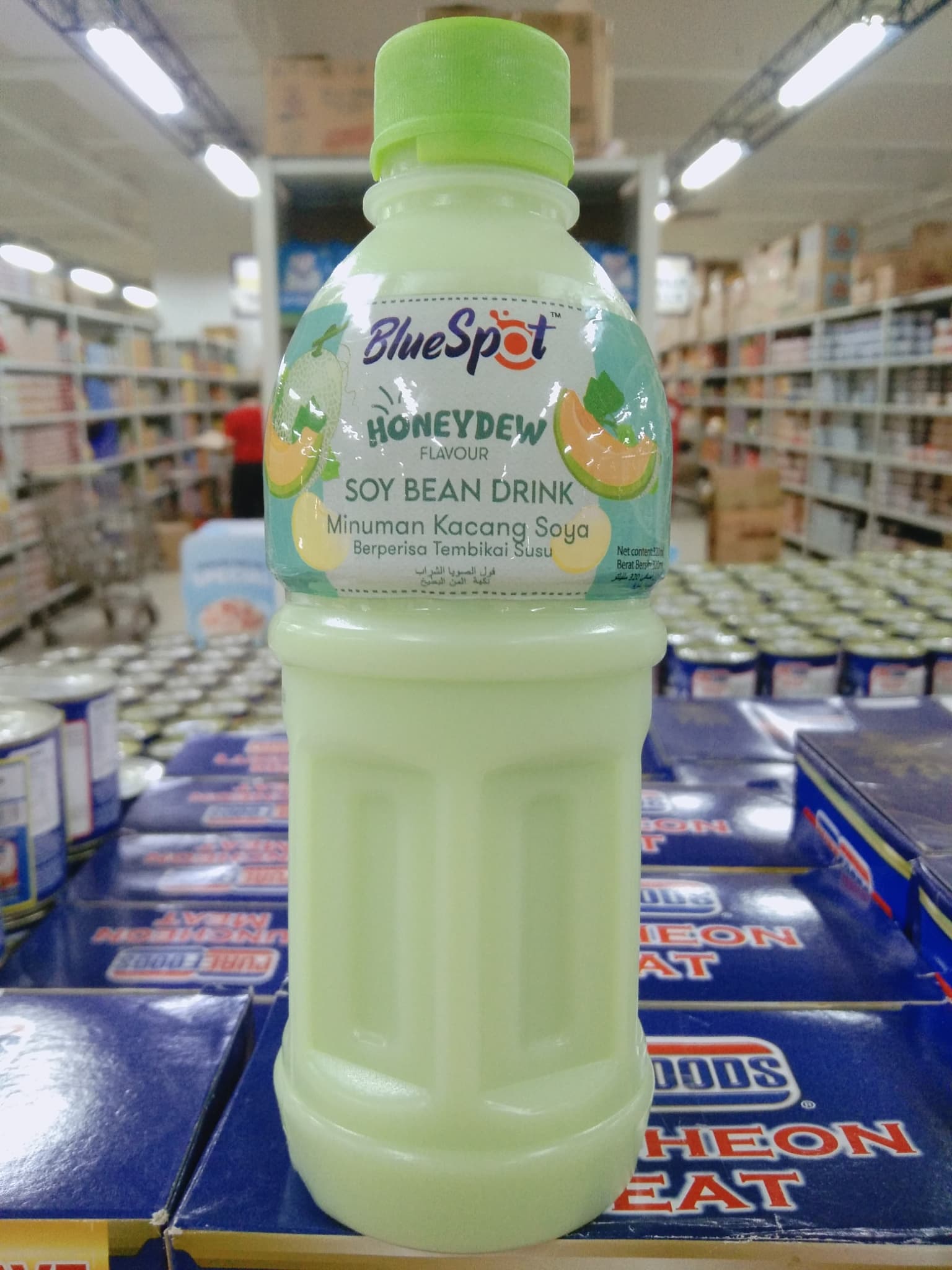Blue Spot Honeydew Flavour Soy Bean Drink 320ml